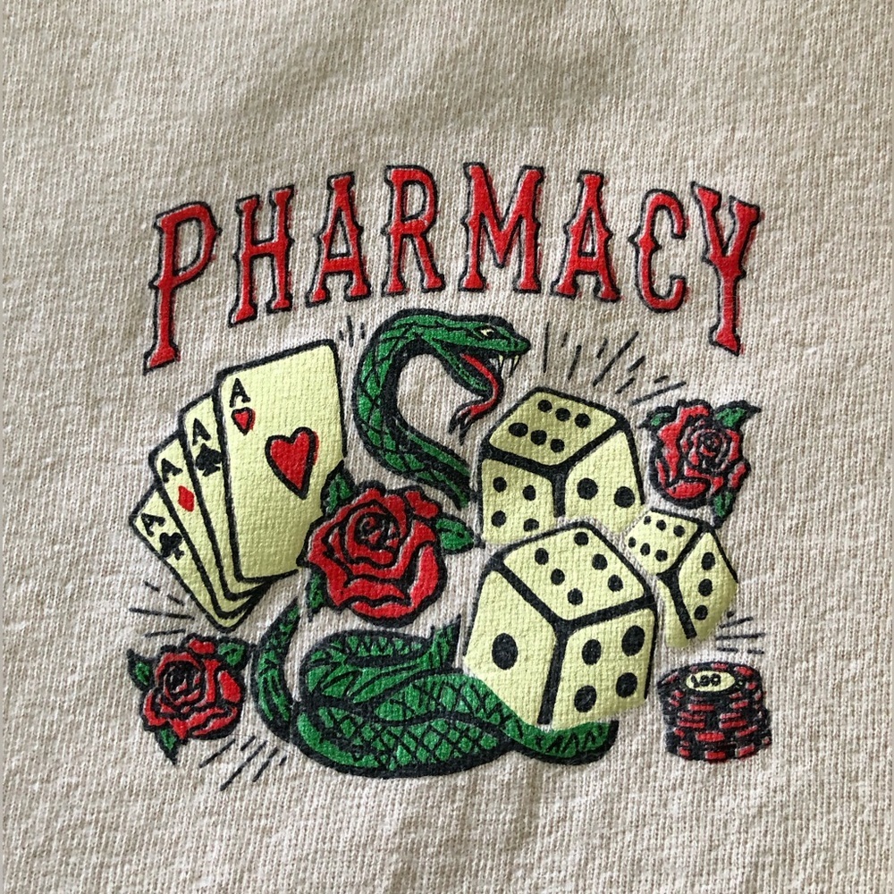 pharmacy skateshop beige t-shirt mens large dice poker theme